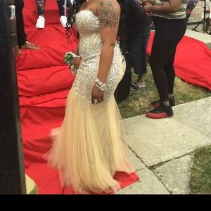 Prom dress